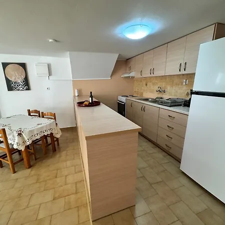 Апартаменты Despina's Potokaki